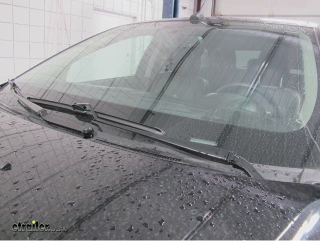 Windshield Replacement: Ford Edge Windshield Replacement