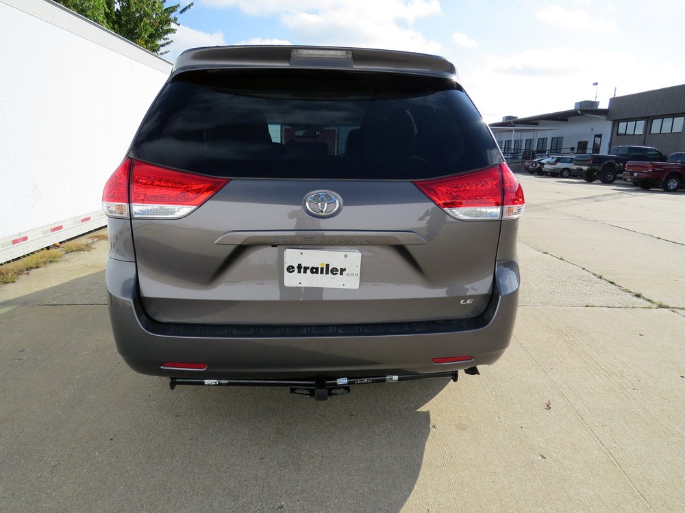 2011 Toyota sienna hitch receiver