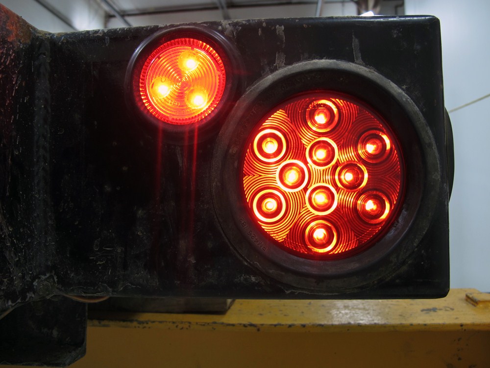 Sealed 4 U0026quot Round Led Trailer Stop Turn And Tail Light Flush Mount 3