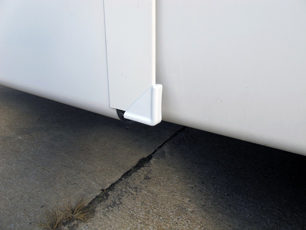 Camco Corner Guards for RV Slide-Outs - White - Qty 4 Camco RV Exterior Rv Slide Out Bottom Edge Protector