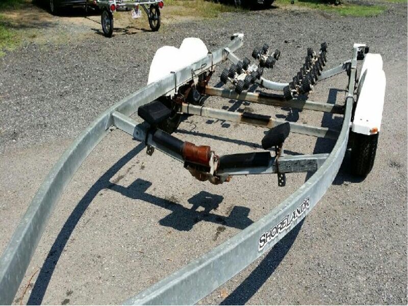Combination Keel/Caster Roller Assembly for Tandem Axle Shorelander