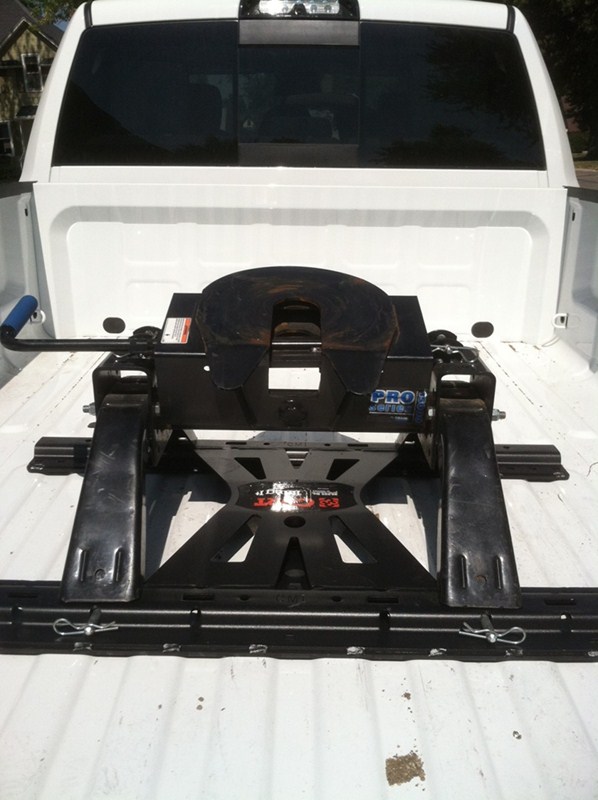 Curt Fifth Wheel Hitch >> Curt X-5 Gooseneck-to-5th-Wheel Rails Adapter Plate with ... Curt Fifth Wheel Hitch >> Curt X-5 Gooseneck-to-5th-Wheel Rails Adapter Plate with ...