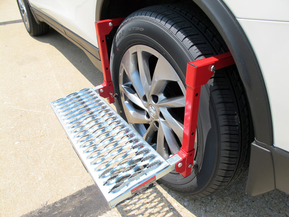 Powerbuilt Adjustable Tire Step for SUVs, RVs, and Trucks ...