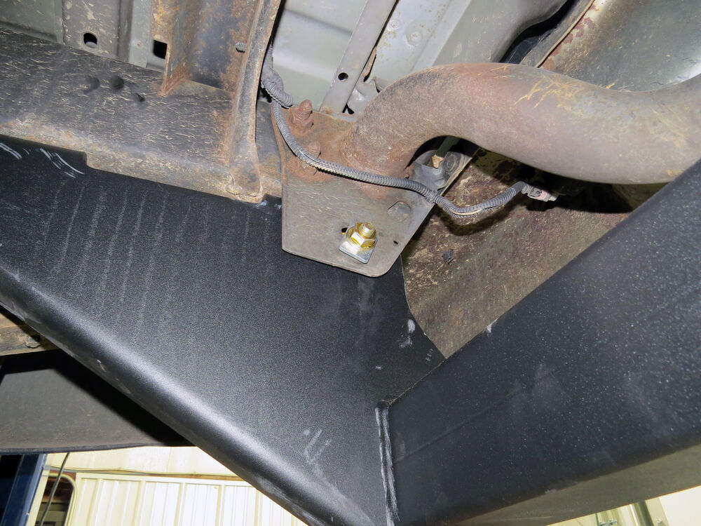 2004 Dodge Ram Pickup Trailer Hitch - Curt