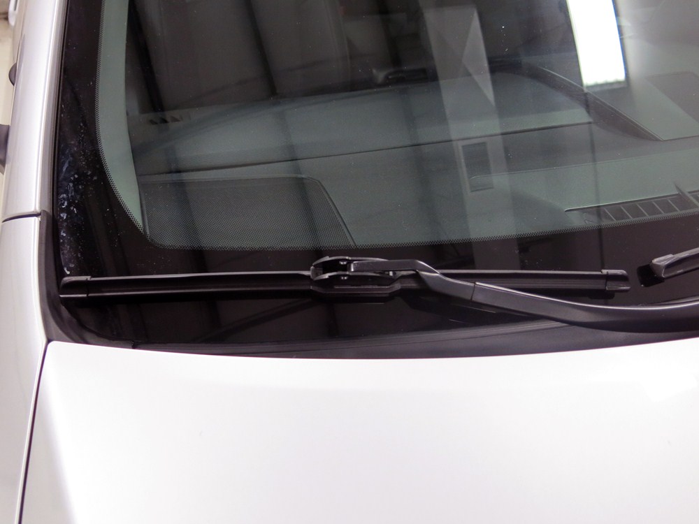 2015 Toyota Camry Windshield Wiper Blades - Rain-X 2015 Toyota Camry Le Windshield Wiper Size
