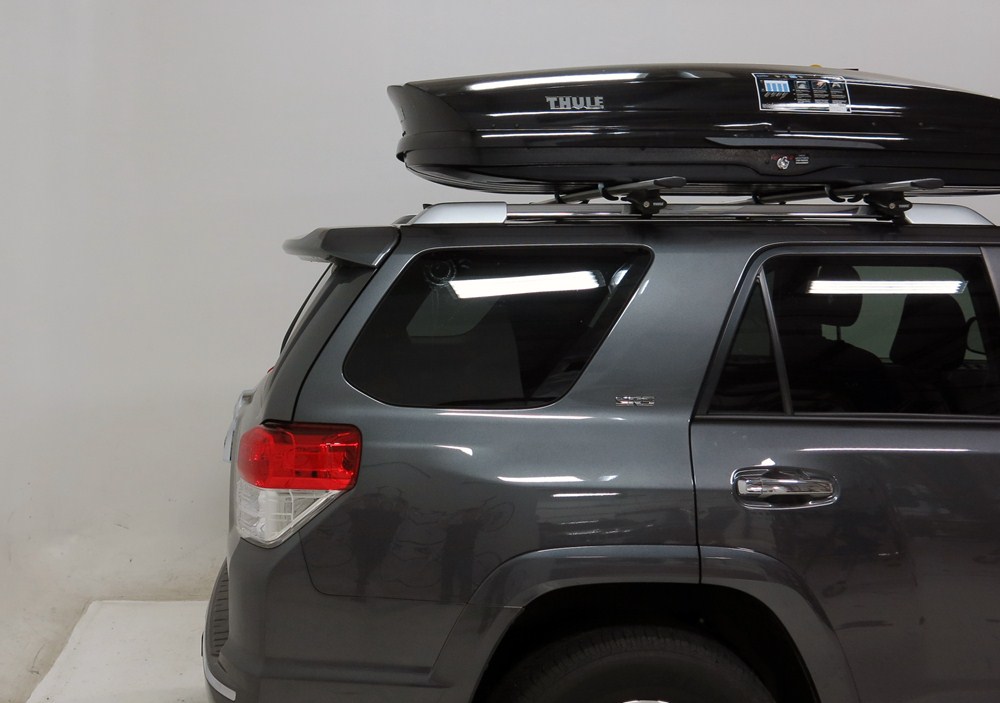 Toyota HIGHLANDER Thule Sonic XL Rooftop Cargo Box - 17 cu ft - Glossy Black Best Rooftop Cargo Carrier For Toyota Highlander