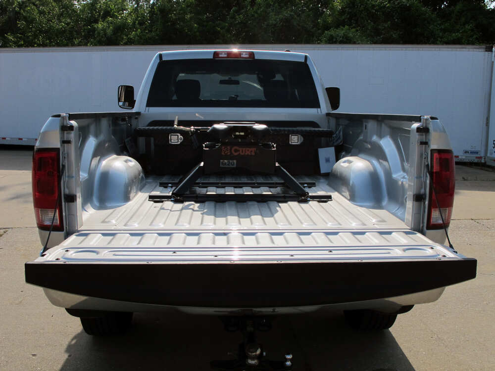 CURT Semi-Custom 5th Wheel Brackets, Select Dodge Ram 1500 At