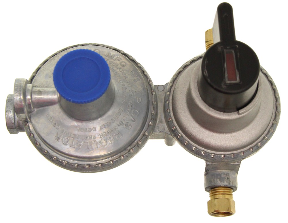 Camco Automatic Changeover 2-Stage Propane Regulator for Dual Propane Rv Automatic Dual Tank Changeover Lp Propane Regulator