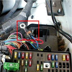 2002 Gmc Sierra Brake Controller Wiring Pics 1 2002 Gmc Sierra Brake Controller Wiring from www.etrailer.com