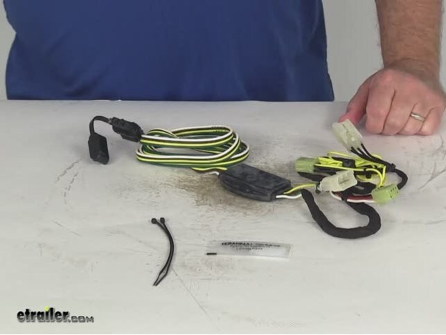 2001 Toyota RAV4 Custom Fit Vehicle Wiring - Hopkins