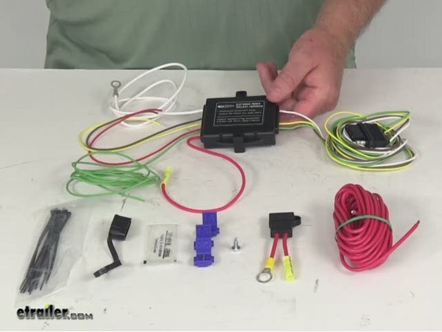 Plug-n-tow R Short Proof Powered Taillight Converter
