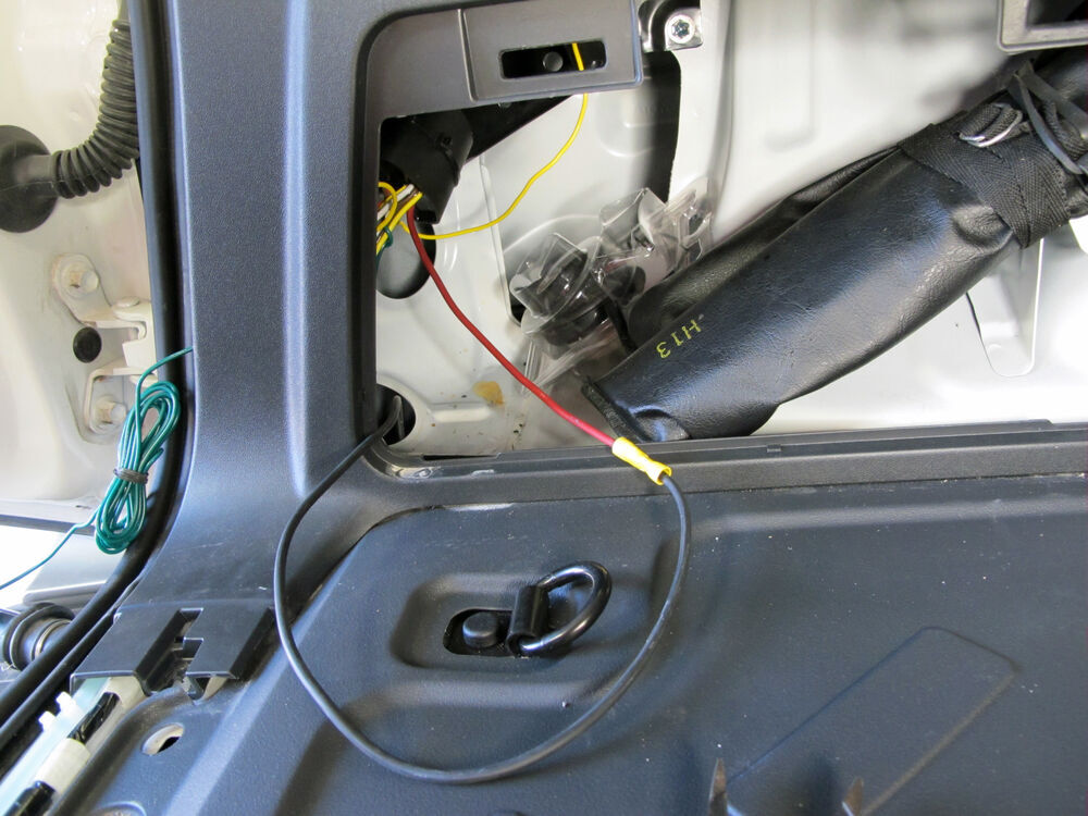 2014 Toyota FJ Cruiser Custom Fit Vehicle Wiring - Tekonsha
