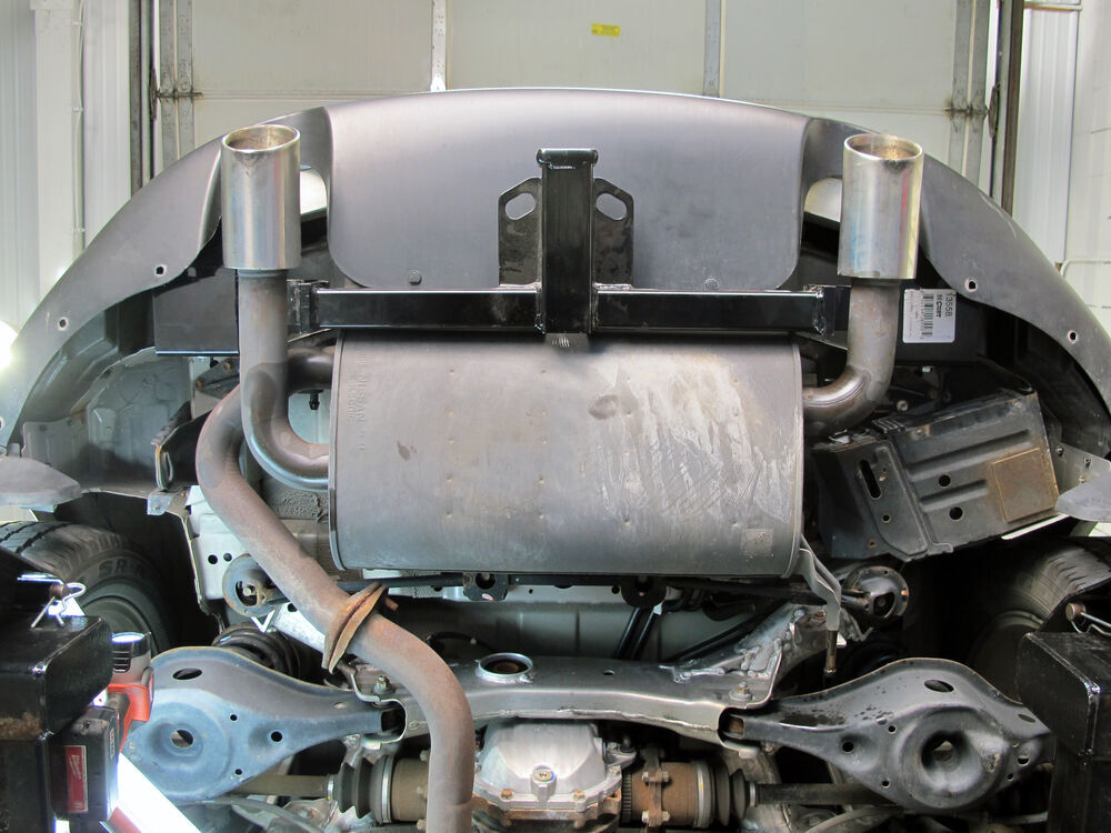 2003 infiniti fx35 Trailer Hitch - Curt
