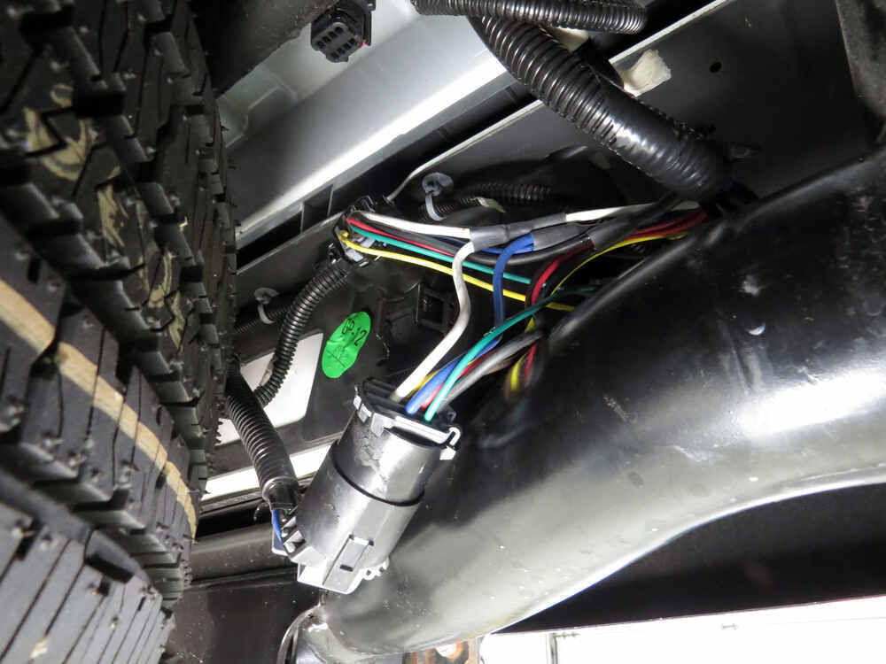 2016 Chevrolet Silverado 2500 Custom Fit Vehicle Wiring