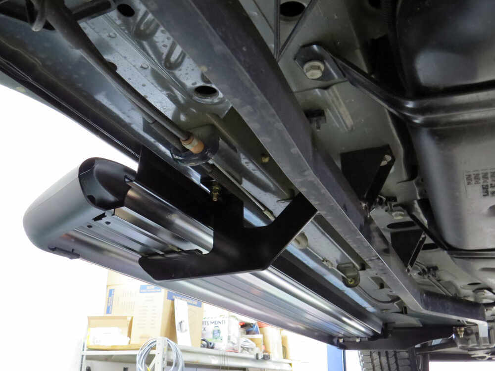 2012 chevrolet traverse Nerf Bars - Running Boards - Westin