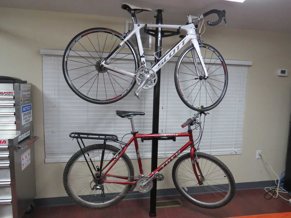 Feedback Sports Velo Column Bike Storage Rack - Floor to