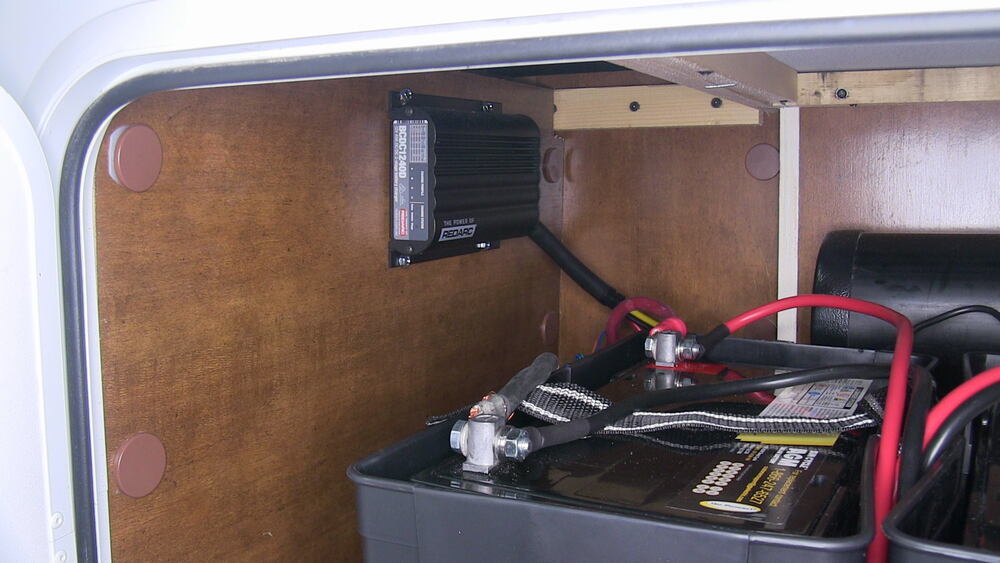 Redarc In Vehicle Bcdc Battery Charger Dual Input Dc To Dc 12v Noco Battery Isolator Wiring-Diagram Mercedes Sprinter Battery Isolator Wiring Diagram