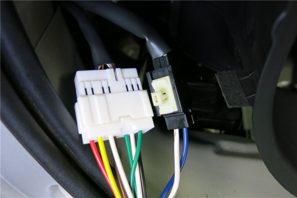 2013 Nissan Pathfinder Custom Fit Vehicle Wiring - Curt 2013 Nissan Pathfinder Custom Fit Vehicle Wiring - Curt