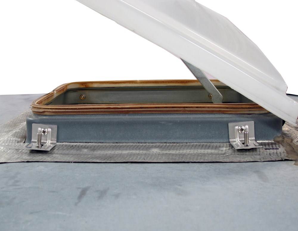 Camco Aero-Flo RV Roof Vent Cover w/ Swing Open Lid