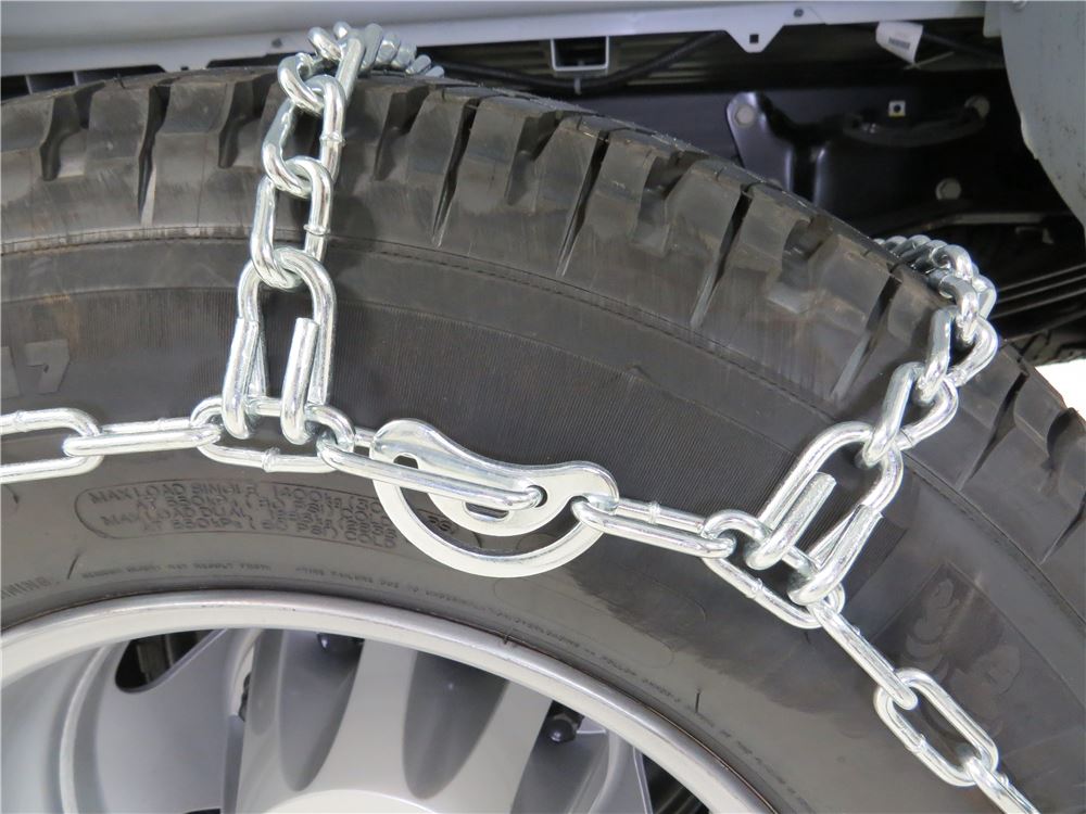 Glacier TwistLink Snow Tire Chain with Cam Tighteners for DualWheeled Light Trucks 1 Axle