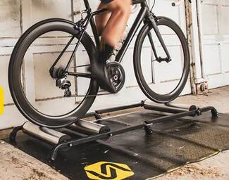 Bike Trainer vs. Rollers: What's the Difference? – Saris