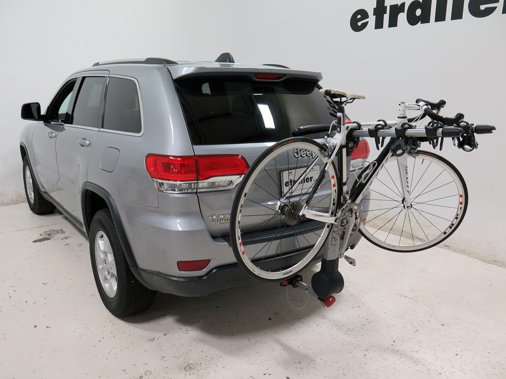 Jeep Grand Cherokee Yakima RidgeBack 4 Bike Rack 11/4