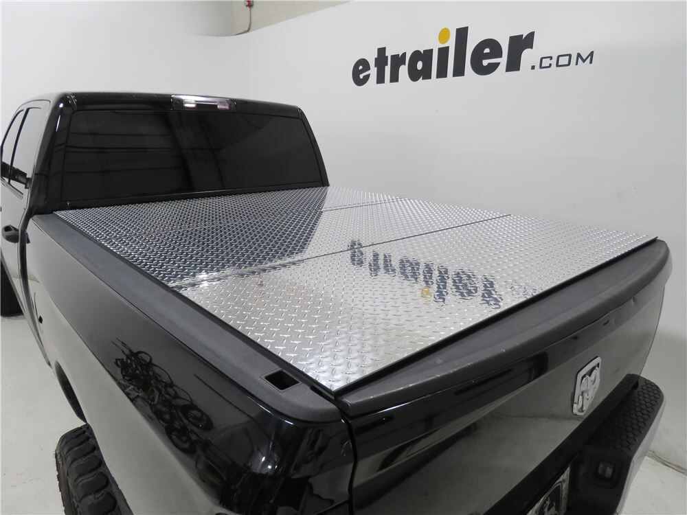 How to Measure a Truck Bed for a Tonneau Cover