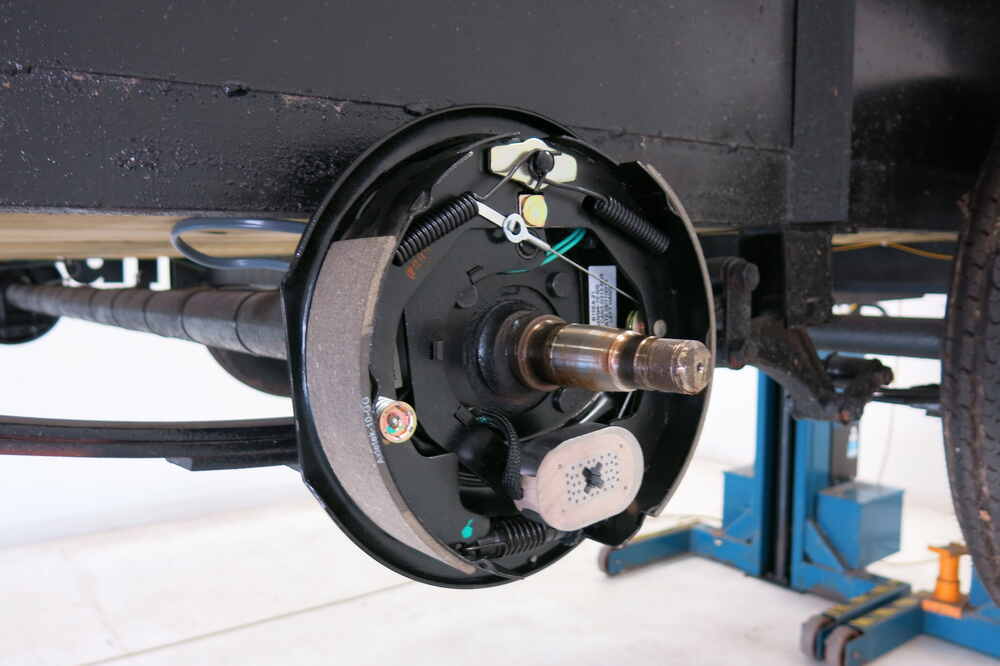 Electric Trailer Brake Kit Self Adjusting 10 Left And Right Electric Trailer Brake Kit Self Adjusting 10 Left And Right Hand Emblies 3 500 Lbs Etrailer Brakes Akebrk 35 Sa