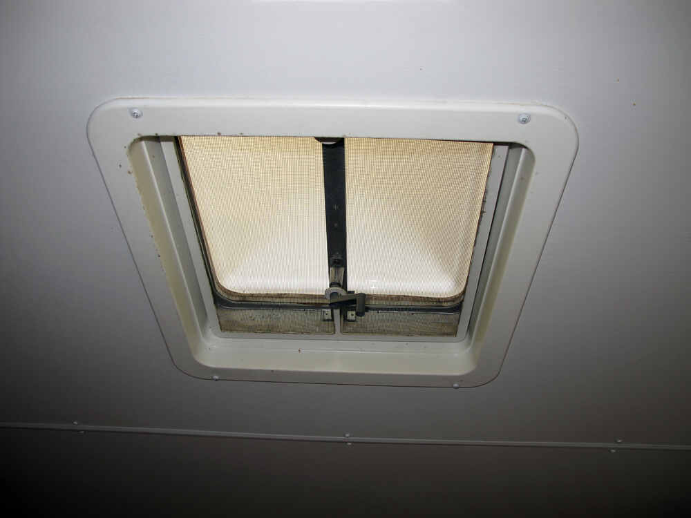 RV Roof Vent Ventilation Air Fan 1800RPM 60CFM Waterproof