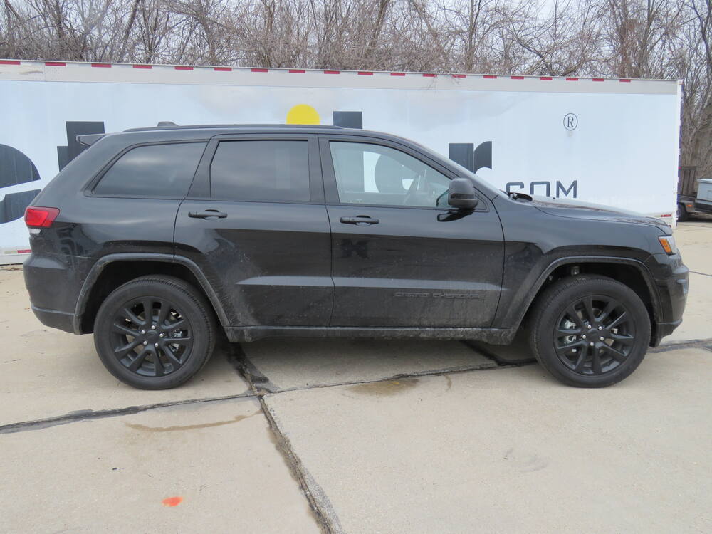 2019 Jeep Grand Cherokee Curt Trailer Hitch Receiver - Custom Fit - Class III - 2" Trailer Hitch For 2019 Jeep Grand Cherokee