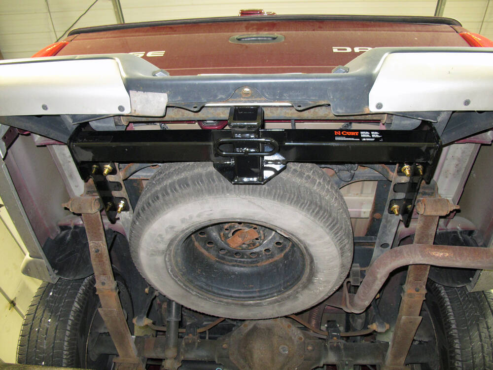 2004 Dodge Dakota Curt Trailer Hitch Receiver Custom Fit Class III 2"