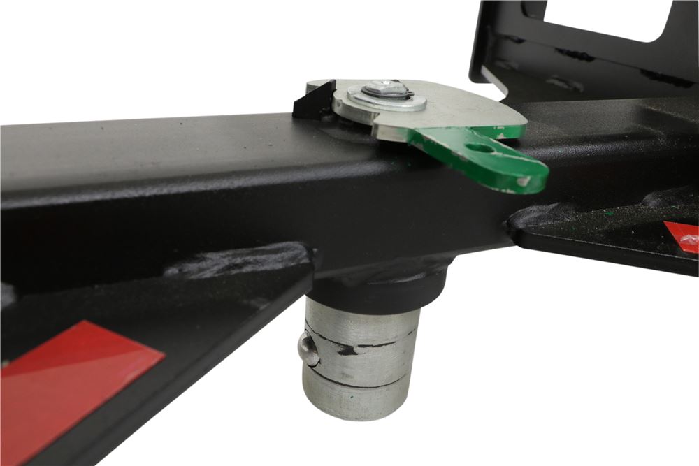 Curt Oem 5th Wheel Hitch Legs For Nissan Titan Xd Towing Prep