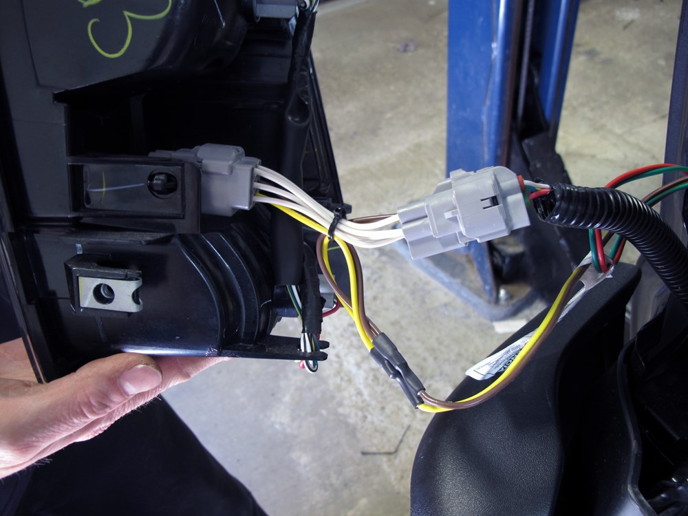 Curt T Connector Vehicle Wiring Harness With 4 Pole Flat Trailer Curt T Connector Vehicle Wiring Harness With 4 Pole Flat Trailer Custom Fit C55513