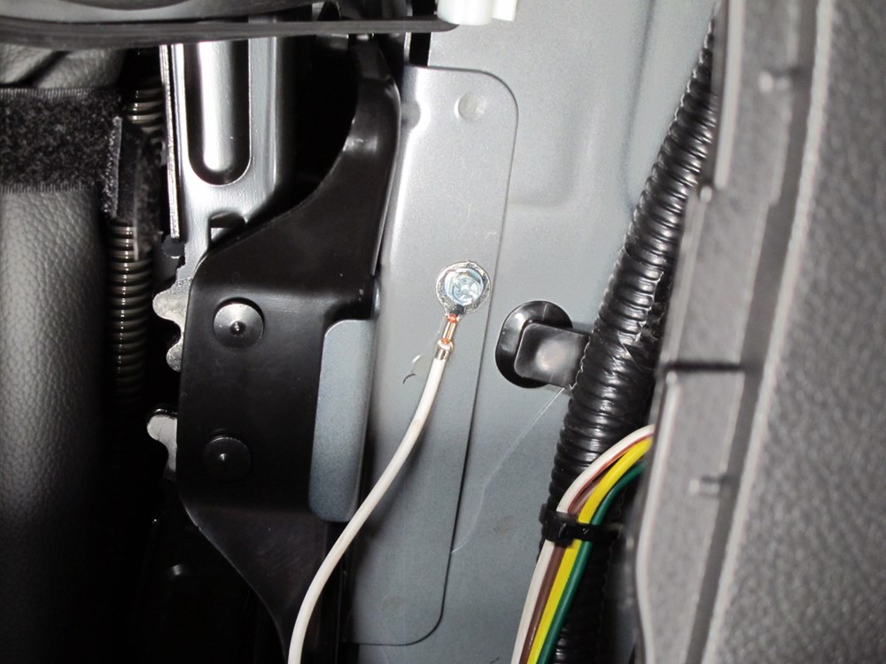 2015 Nissan Rogue Curt T-Connector Vehicle Wiring Harness with 4-Pole 2015 Nissan Rogue Trailer Hitch Wiring