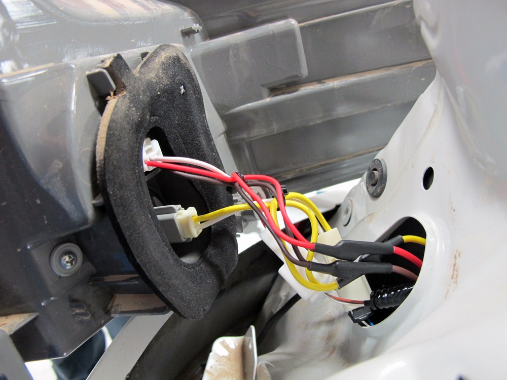 2013 Toyota Sienna Custom Fit Vehicle Wiring - Curt