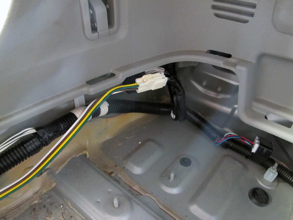 2010 Toyota Highlander Curt T-Connector Vehicle Wiring ... toyota rav4 trailer wiring harness 