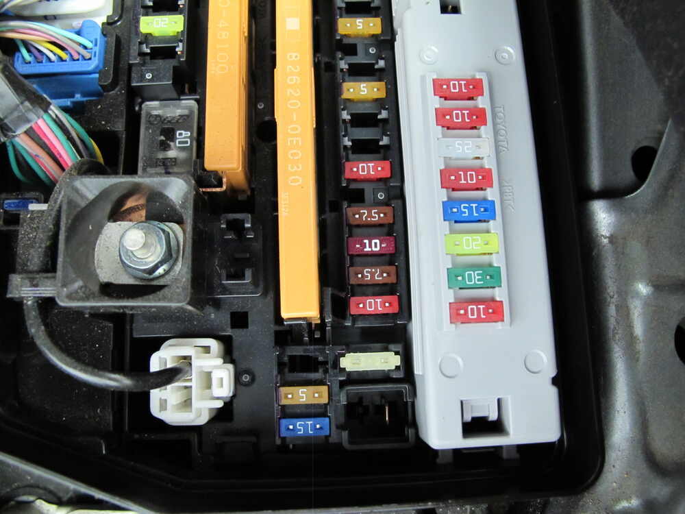 2014 Toyota Highlander Custom Fit Vehicle Wiring - Curt