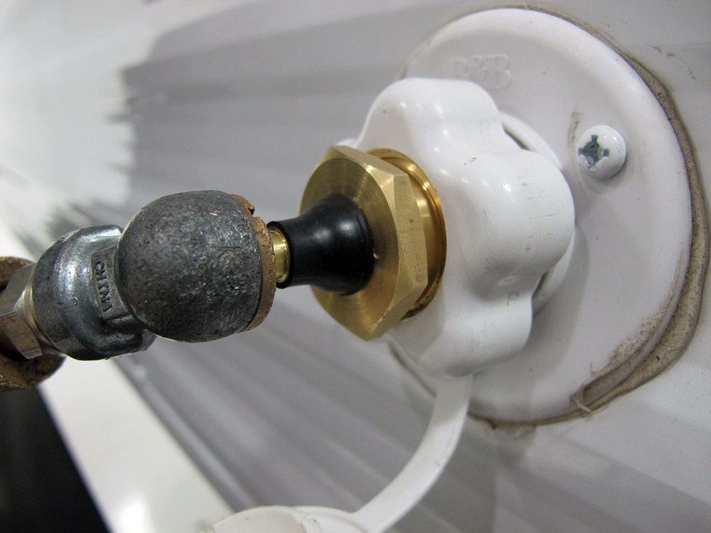 Camco RV Water Line Blow-Out Plug - Brass Camco RV Fresh