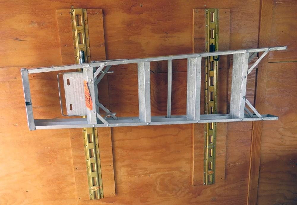 Compare Brophy J Hook For Vs E Track Wood Beam Etrailer Com Brophy Trailer Cargo Organizers Etjs