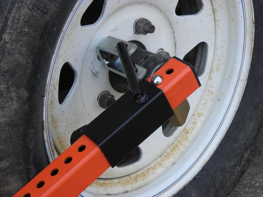 Fulton Trailer Keeper Wheel Lock for Wheels up to 15" Fulton Locks
