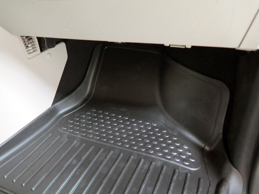 2016 chrysler town and country floor mats husky liners 2016 chrysler town and country floor mats husky liners