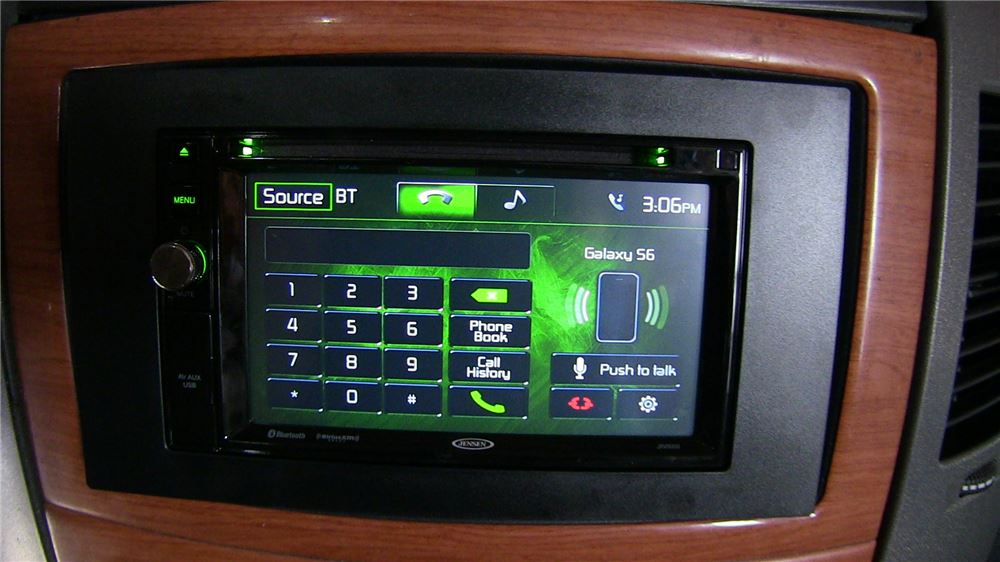 Jensen Touch Screen RV Stereo Double DIN AUX/USB, Bluetooth, 3