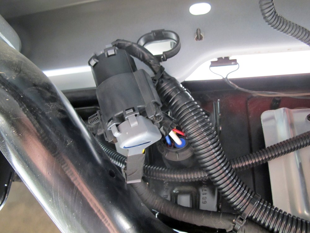 2016 Ram 3500 Pollak 5th Wheel Gooseneck T