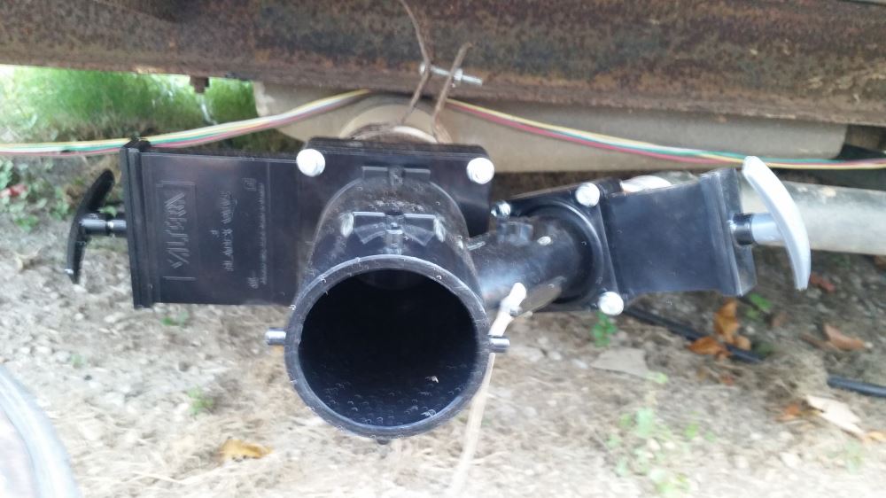 sewer valve on travel trailer