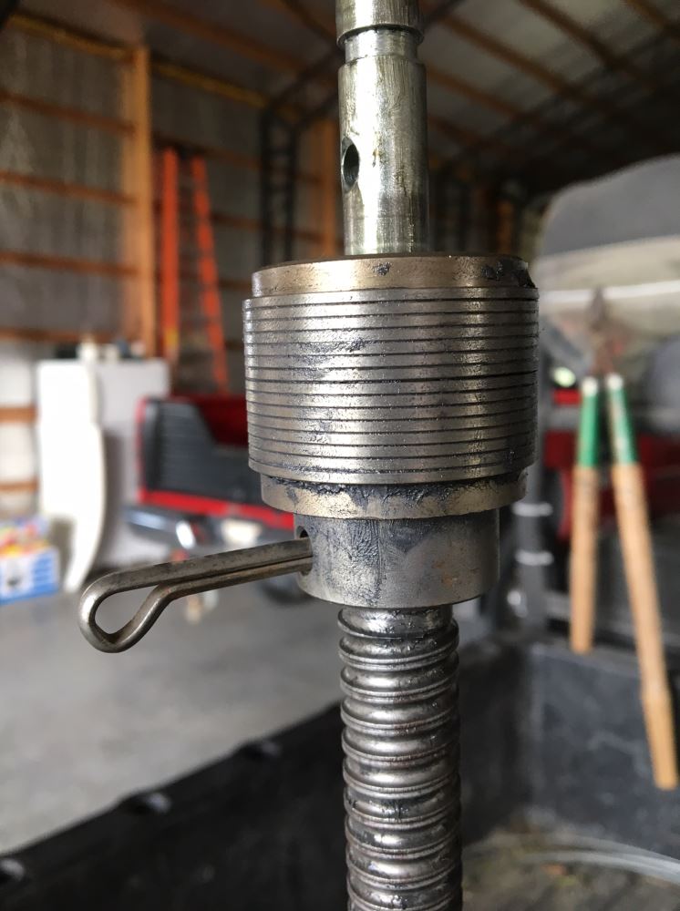 Fifth Wheel Landing Gear Shear Pin