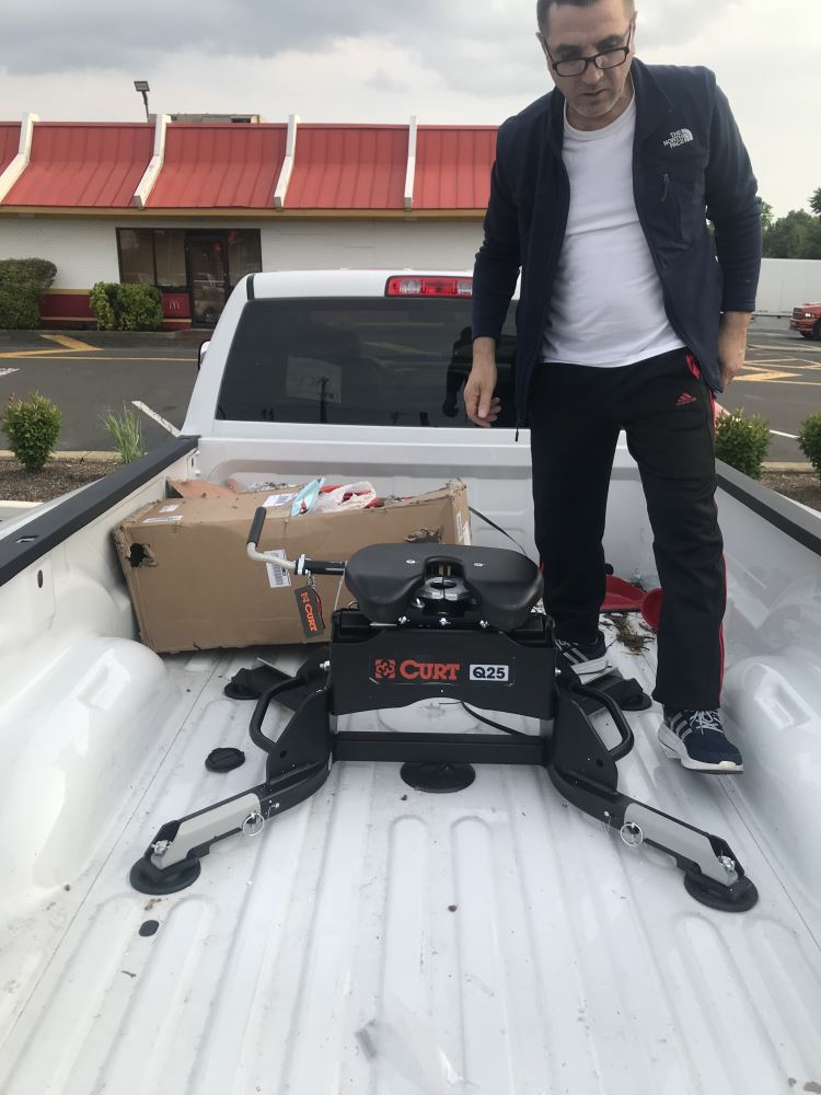 2018 Ram 1500 >> 2018 Ram 3500 Curt Q25 5th Wheel Trailer Hitch for Ram Towing Prep Package - Dual Jaw - 24,000 lbs 2018 Ram 1500 >> 2018 Ram 3500 Curt Q25 5th Wheel Trailer Hitch for Ram Towing Prep Package - Dual Jaw - 24,000 lbs