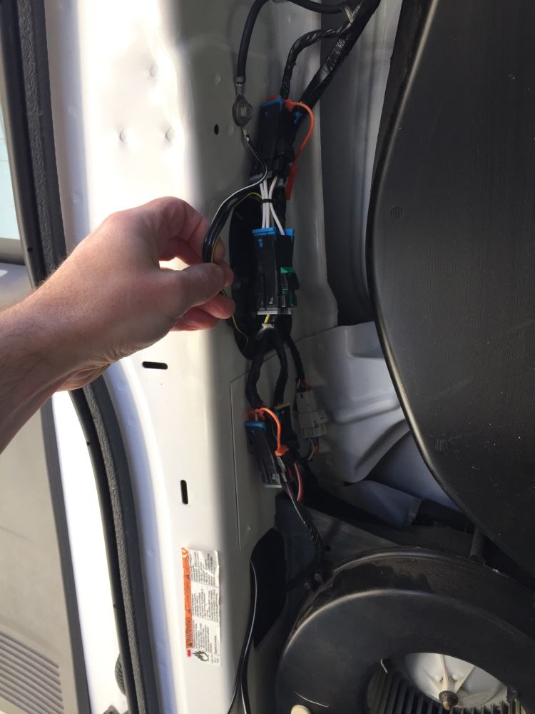 2013 Chevrolet Express Van Custom Fit Vehicle Wiring - Tekonsha