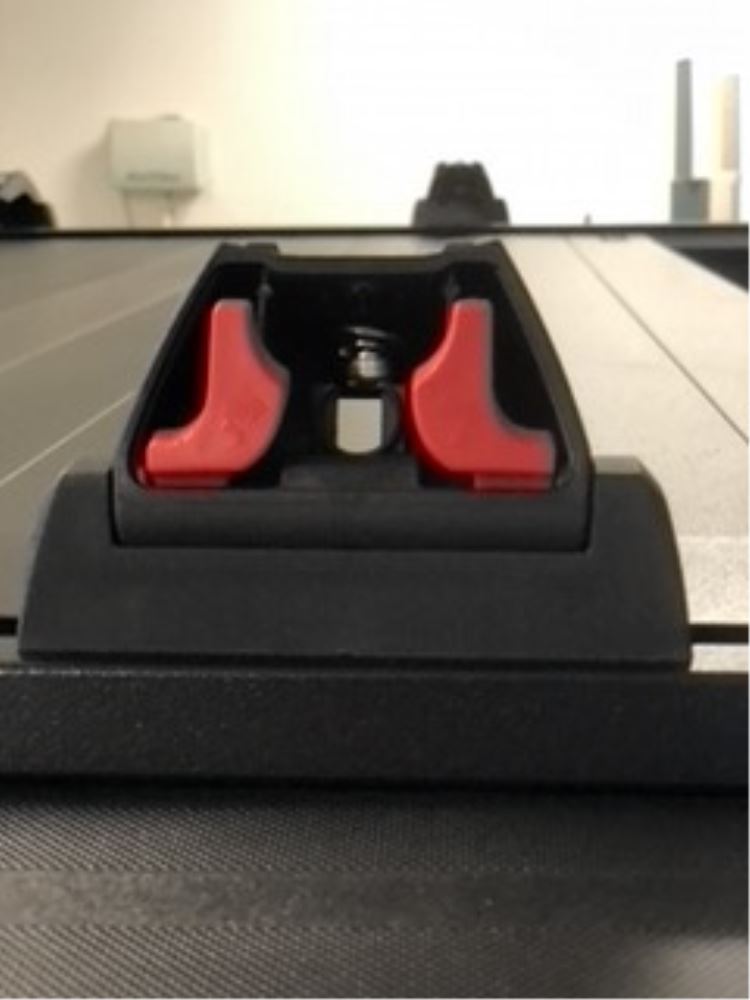RhinoRack Vortex Crossbar System for Retrax XR Series Tonneau Covers