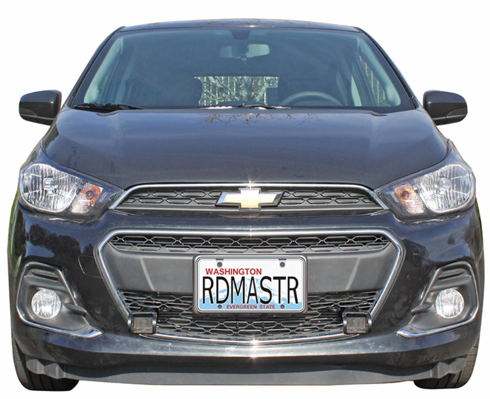 Chevrolet Sonic Repair Manual: Rear Bumper Fascia Tow Eye Access Hole Cover Replacement Chevrolet Sonic Repair Manual: Rear Bumper Fascia Tow Eye Access Hole Cover Replacement