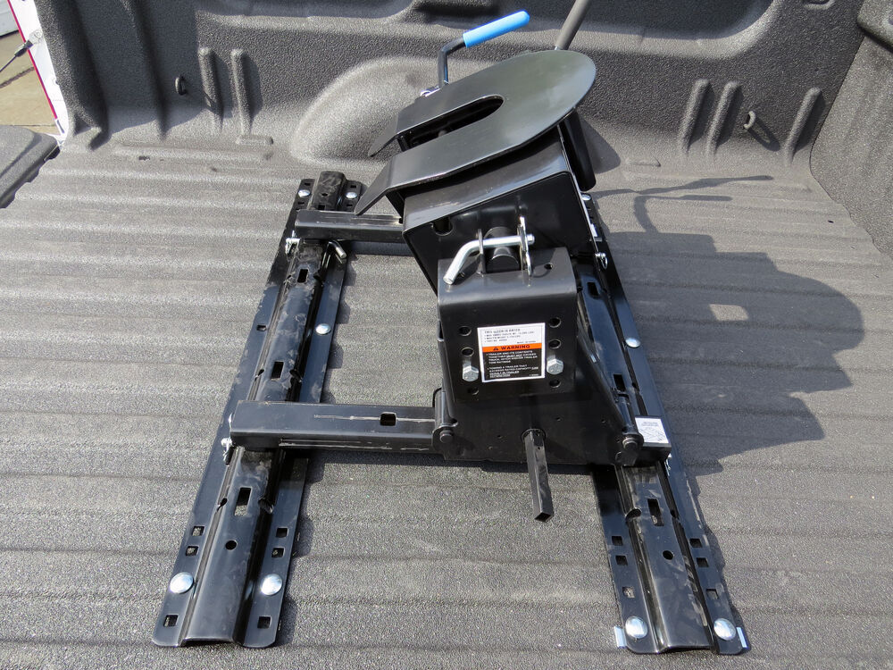 Reese QuickInstall Custom Installation Kit w/ Base Rails for 5th Wheel